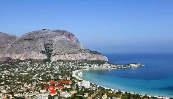 Villa Orlando Mondello パレルモ エクステリア 写真