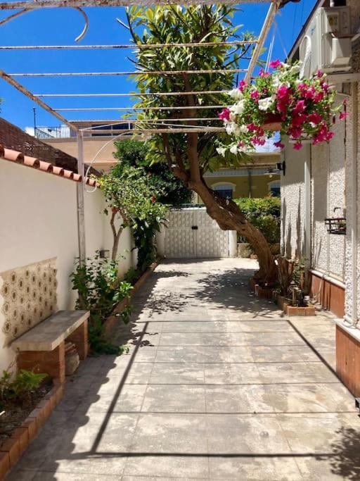 Villa Orlando Mondello パレルモ エクステリア 写真